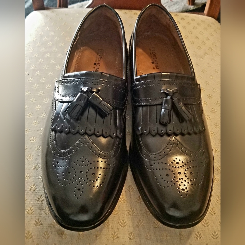 Bostonian Wing Tips (111.5)